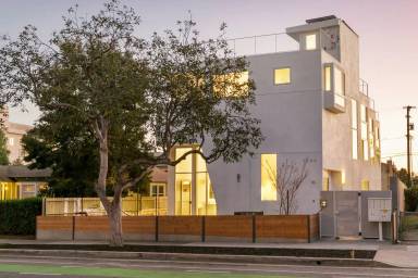Main picture of 1244 14th St