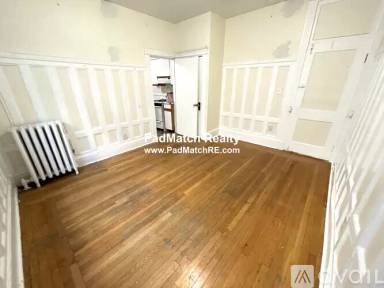 Main picture of 447 Park Dr