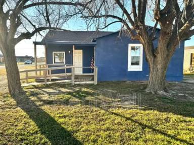 Main picture of 1055 S 3rd St