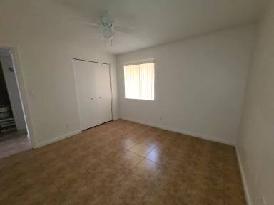Main picture of 6025 W Oregon Ave