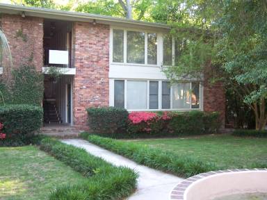 Main picture of 529 King St