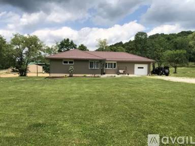 Main picture of 141 Kaufman Rd