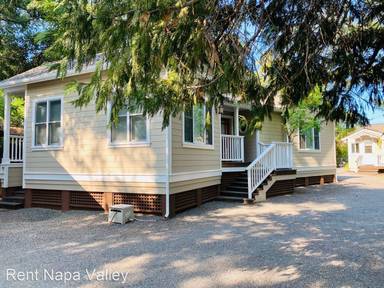 Main picture of 1328 Berry St