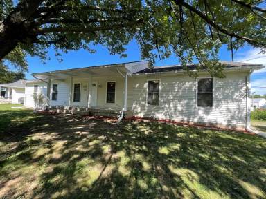 Main picture of 3026 S 8th St