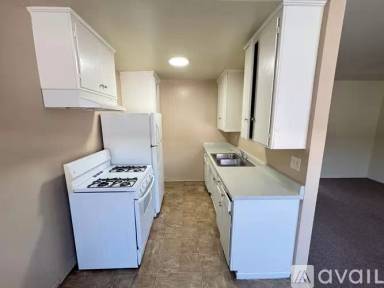 Main picture of 1160 E Alosta Ave