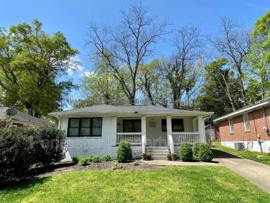 Main picture of 244 Mellrich Ave NE