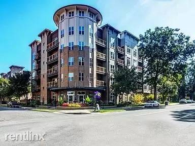 Main picture of Elizabeth Square Apartments