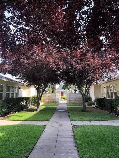 Main picture of 740 E Cornell Ave