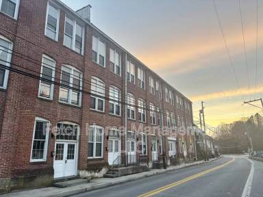 Main picture of 47 Baltimore Street - P