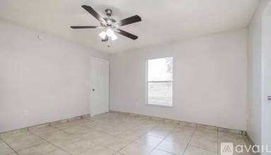 Main picture of 315 Caen Ct