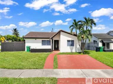 Main picture of 13821 SW 24th St