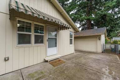 Main picture of 1201 Brandt Rd