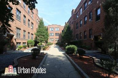 Main picture of 620-30 W Cornelia Ave