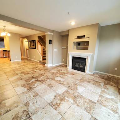 Main picture of 4025 S 66th St