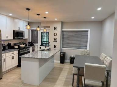 Main picture of 3050 Grantley Ave