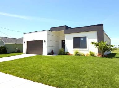 Main picture of 4116 NW 20th Ter