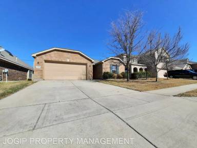 Main picture of 600 Stirrup Bar Dr