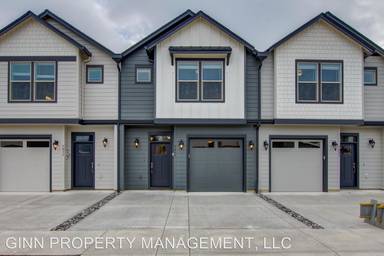 Main picture of 5807 NE 56th Pl