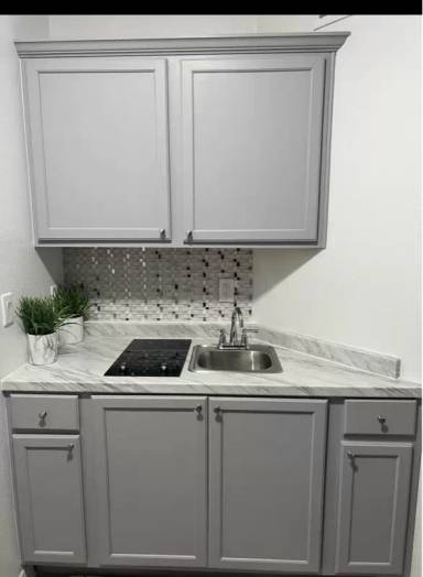 Main picture of 600 Sardinia Cir