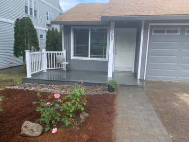 Main picture of 9289 SW Hill St
