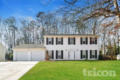 Main picture of 5625 Longbow Dr