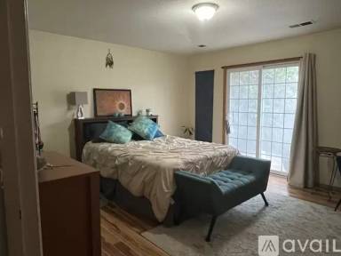 Main picture of 2546 Rita Ave