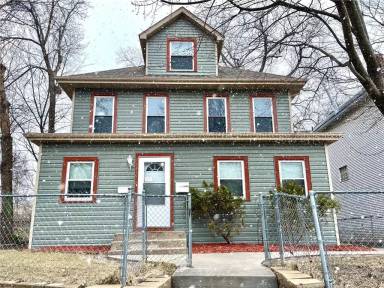 Main picture of 2322 Logan Ave N