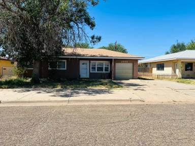 Main picture of 2908 La Fonda Rd