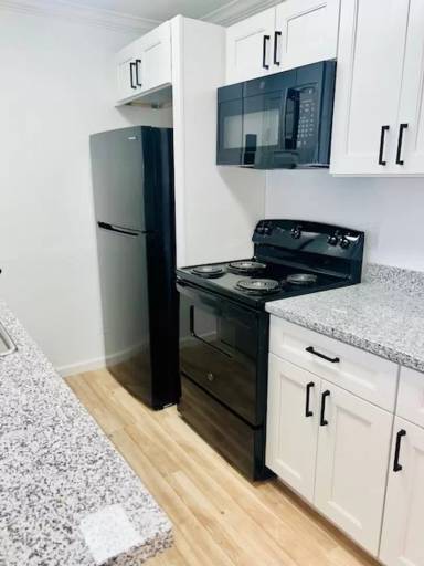 Main picture of 2212 Dunlavy St