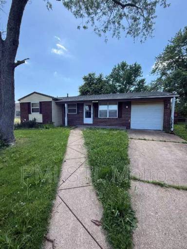 Main picture of 10557 Castle Dr