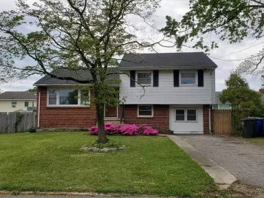 Main picture of 524 Hollywood Ave