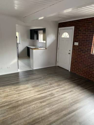 Main picture of 803 Park Ave
