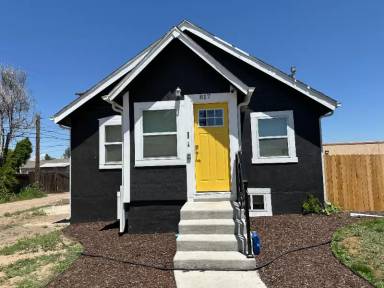 Main picture of 817 1st St