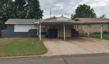 Main picture of 6112-6128 SE 5th St