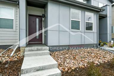 Main picture of 6552 N Danube St