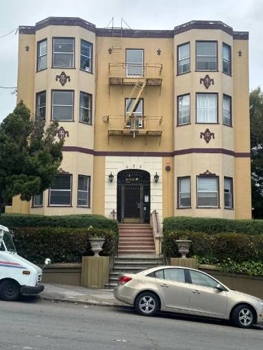 Main picture of Oak Street Apartments
