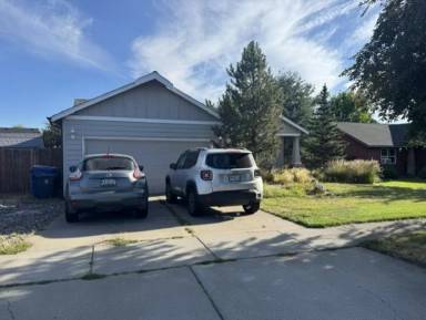 Main picture of 20036 Badger Rd