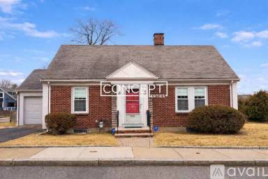 Main picture of 105 Keith St