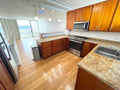 Main picture of Ala Wai Skyrise