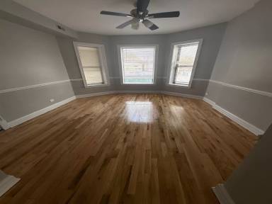 Main picture of 7314 S Kenwood Ave
