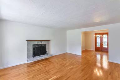Main picture of 21002 36th Ave W