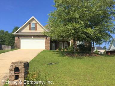 Main picture of 126 Berwick Cir