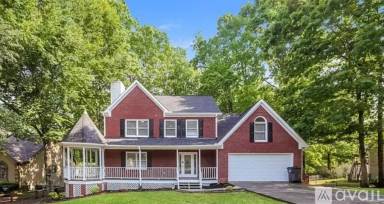 Main picture of 715 Johns Landing Way