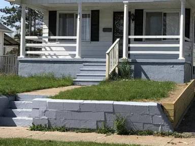 Main picture of 517 McKeighan Ave