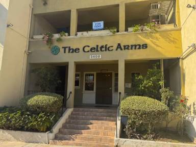 Main picture of 2408 2nd Ave