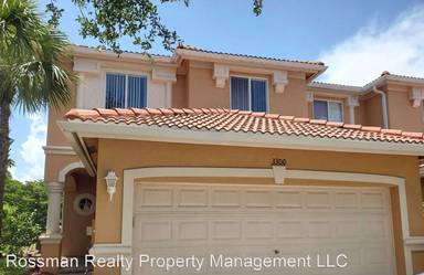 Main picture of 3300 Antica St