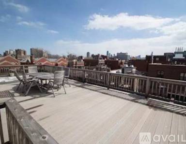 Main picture of 800 W Lill Ave