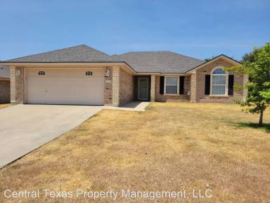 Main picture of 220 Nolan Ridge Dr
