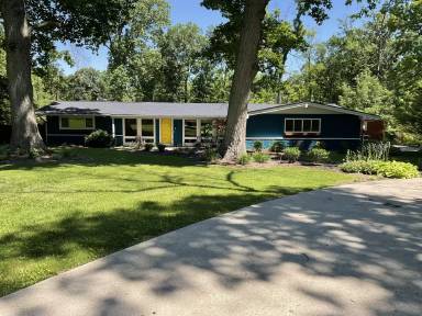 Main picture of 7506 Oak Ln
