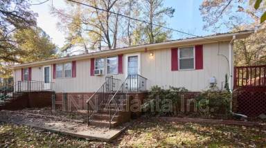 Main picture of 2555 Lloyd Rd